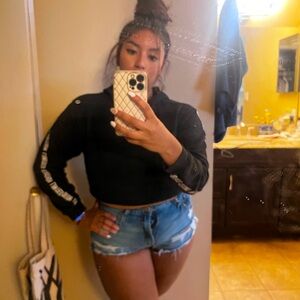 Cute Aeropostale Jean shorts! I wore them maybe once!